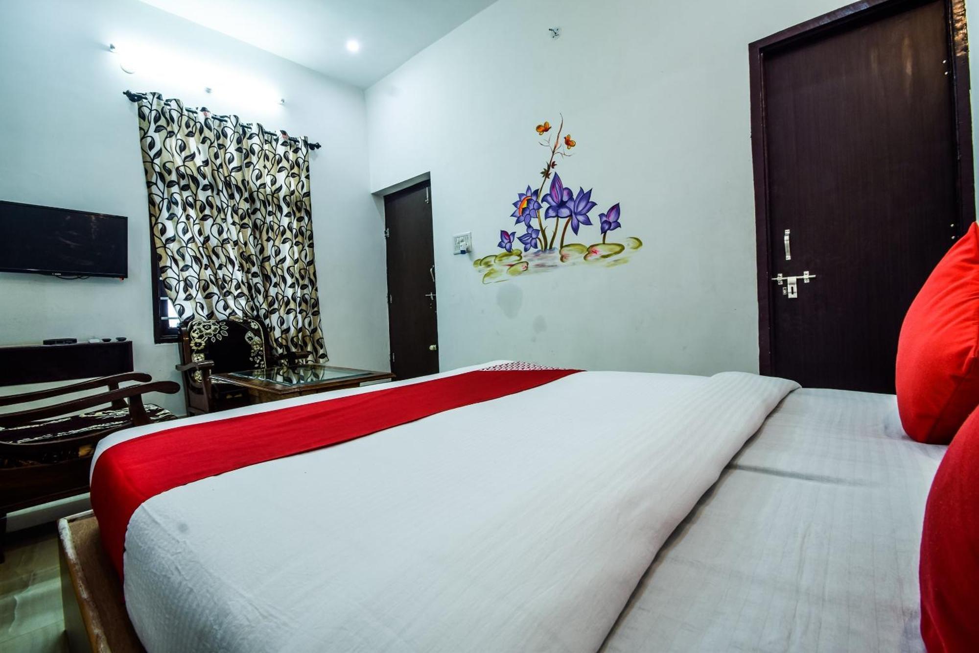 Hotel O Blue Lotus Puškar Exteriér fotografie