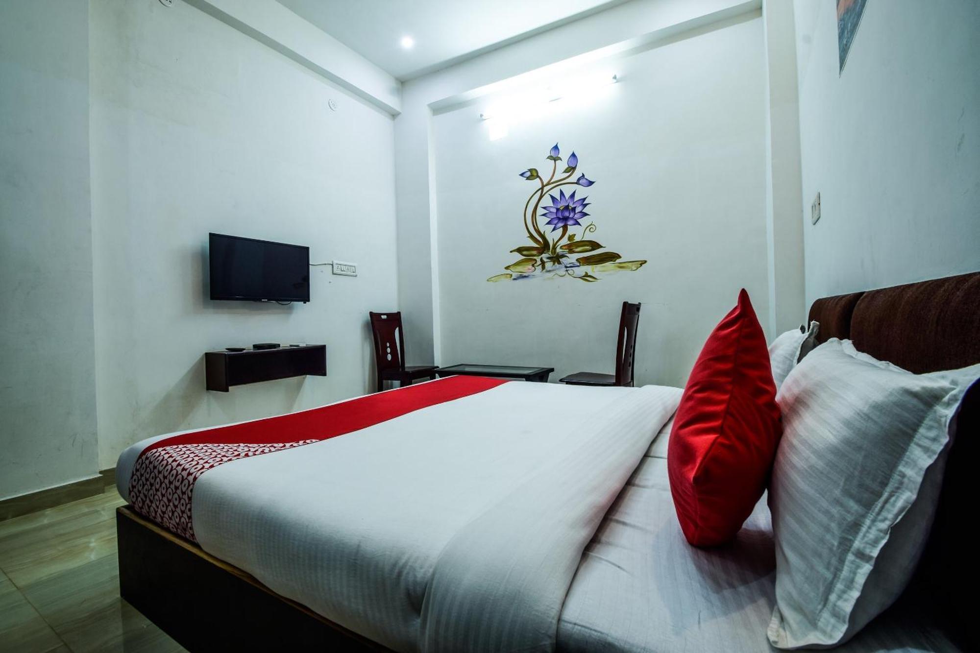 Hotel O Blue Lotus Puškar Exteriér fotografie